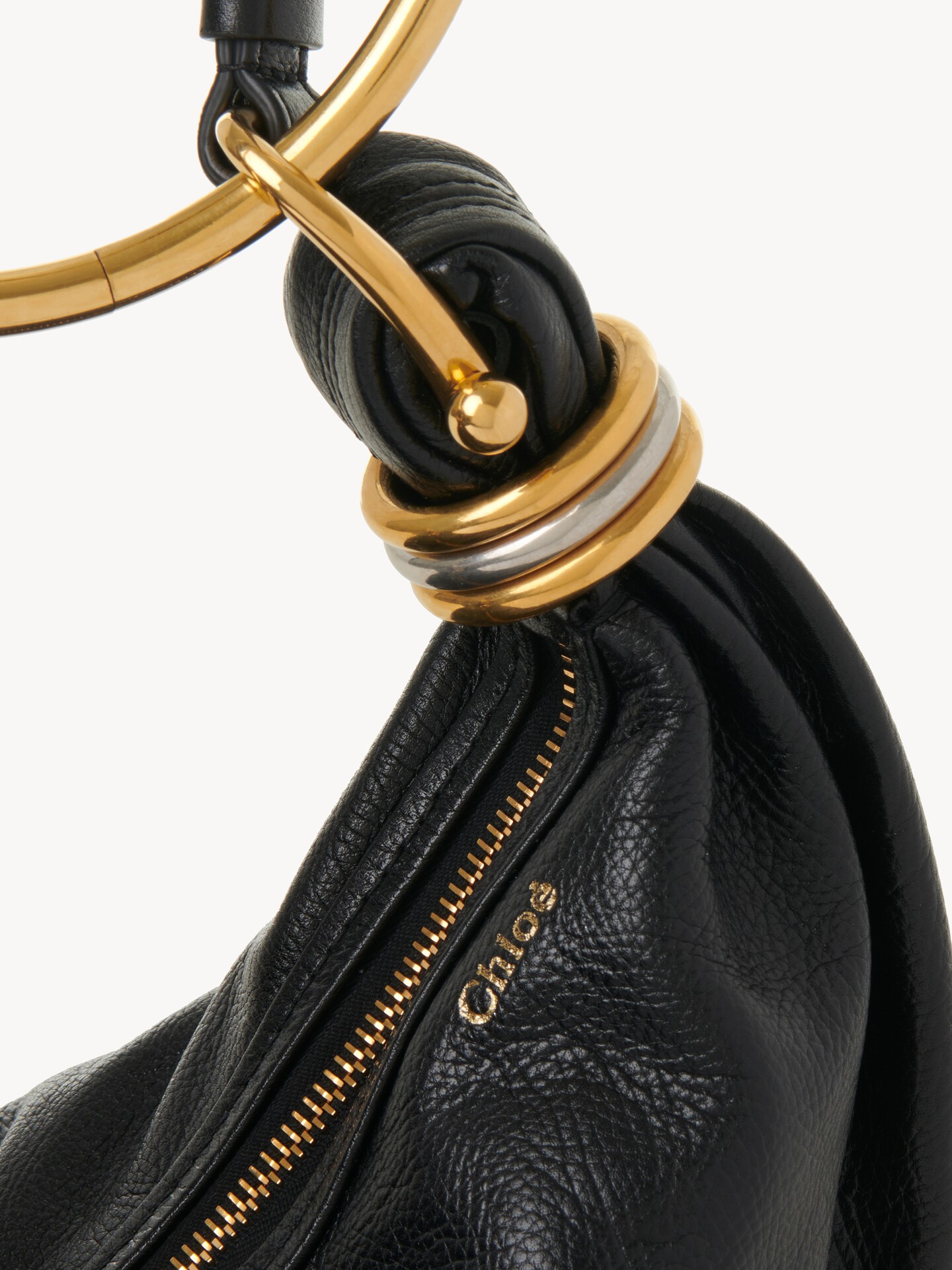 Small Bracelet Hobo bag in grained leather - 8