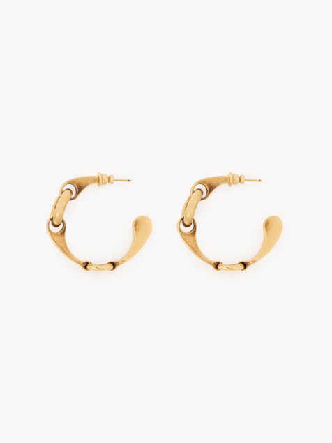 The Chlo&eacute; Spirit hoop earrings
