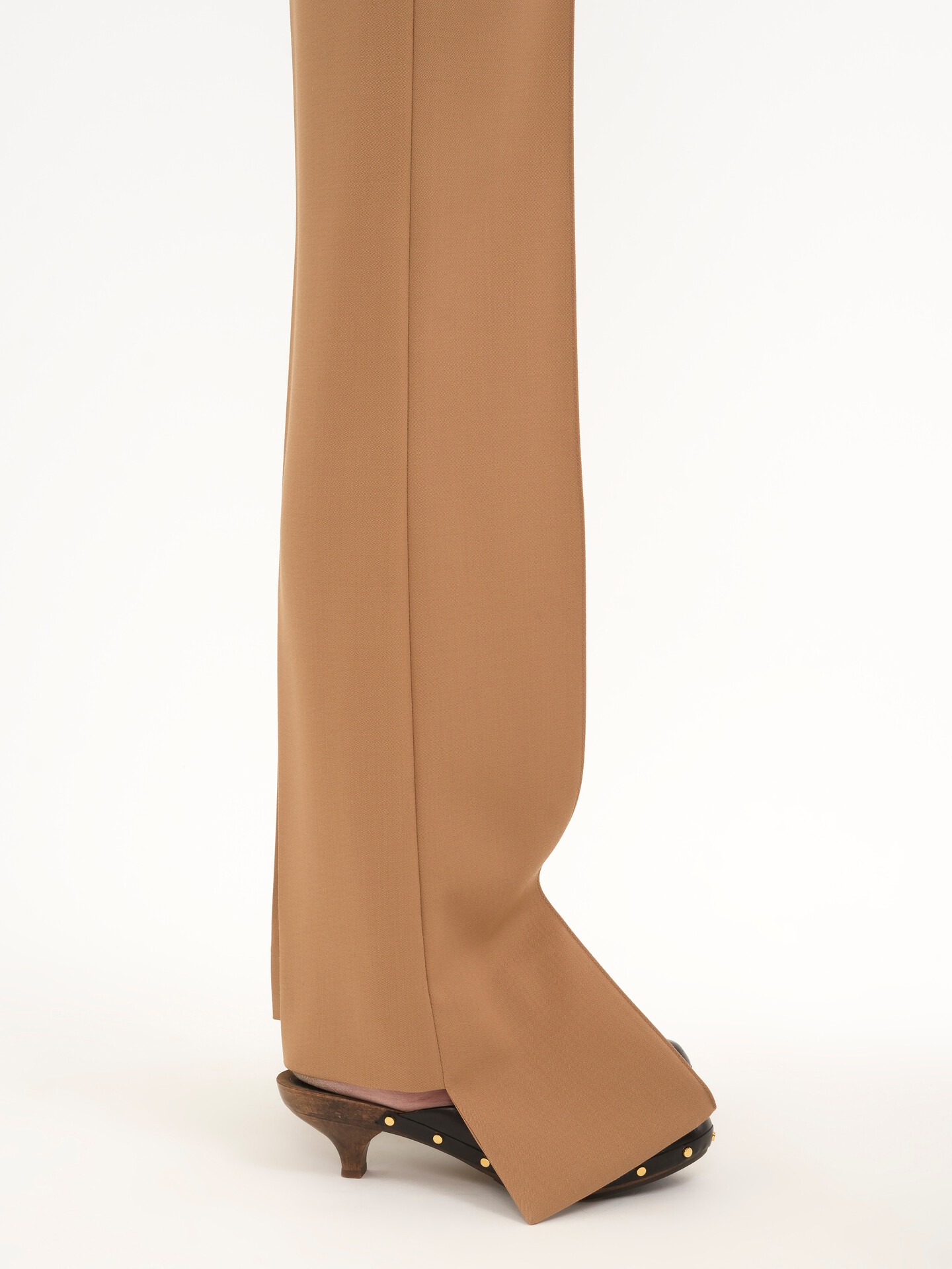 Judith clog - 3