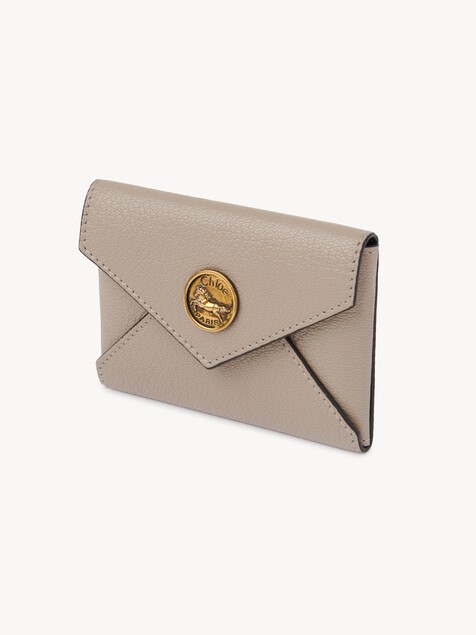 Envelope card holder in grained leather