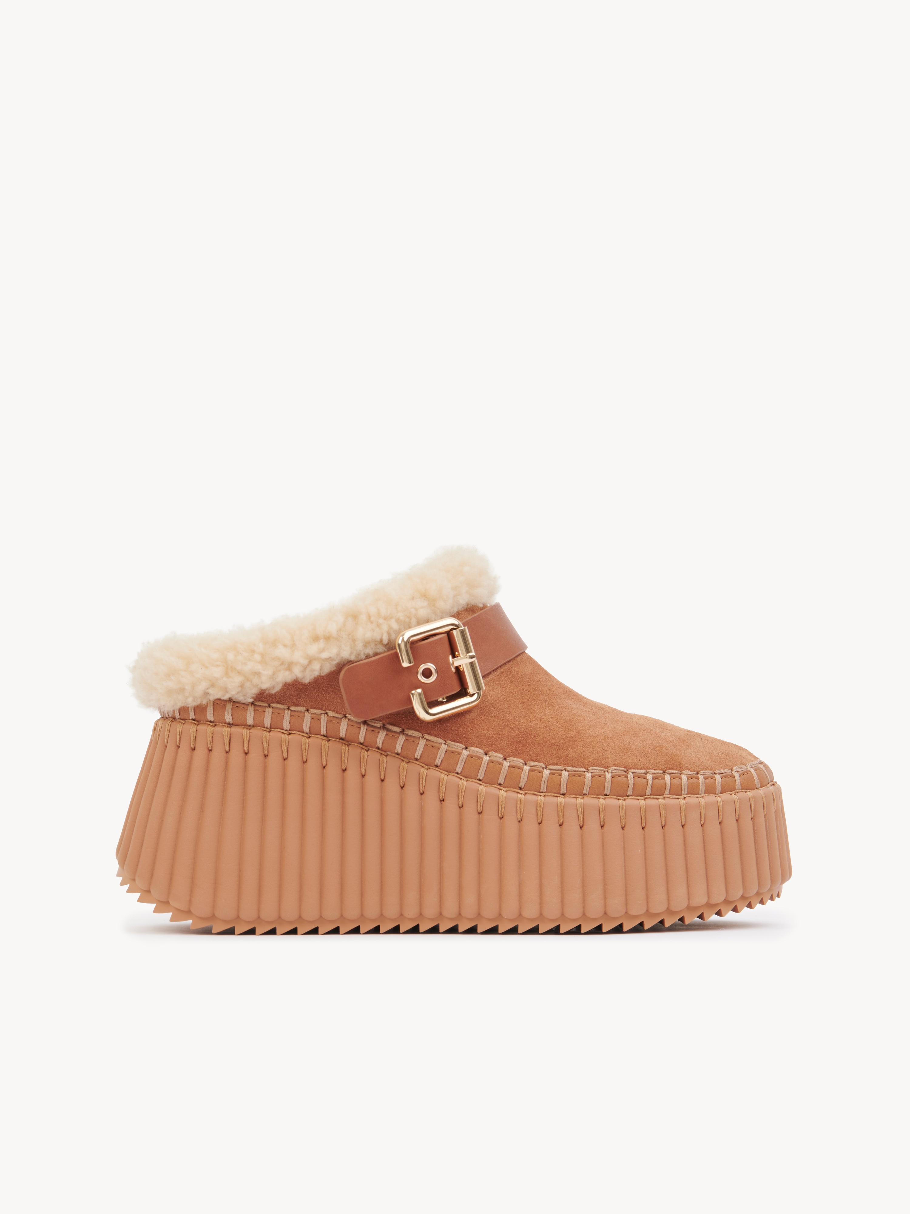 Nama wedge sandal - NaN