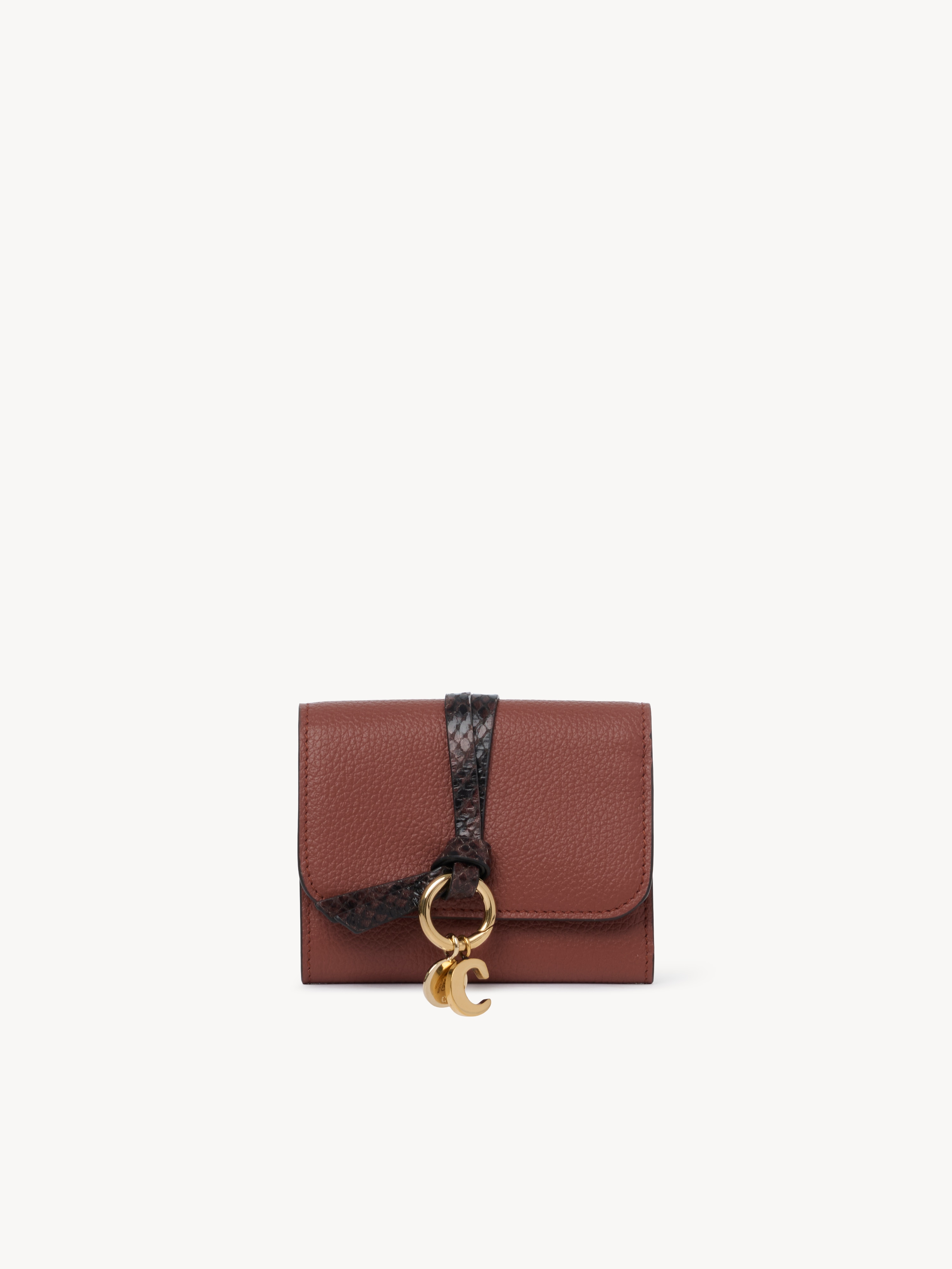 Alphabet wallet in grained leather - NaN